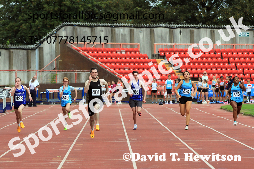 100 metres, Gateshead Tartan Games.  Photo: David T. Hewitson/Sports for All Pics